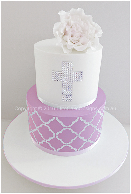Girs Holy Communion cake with a cross